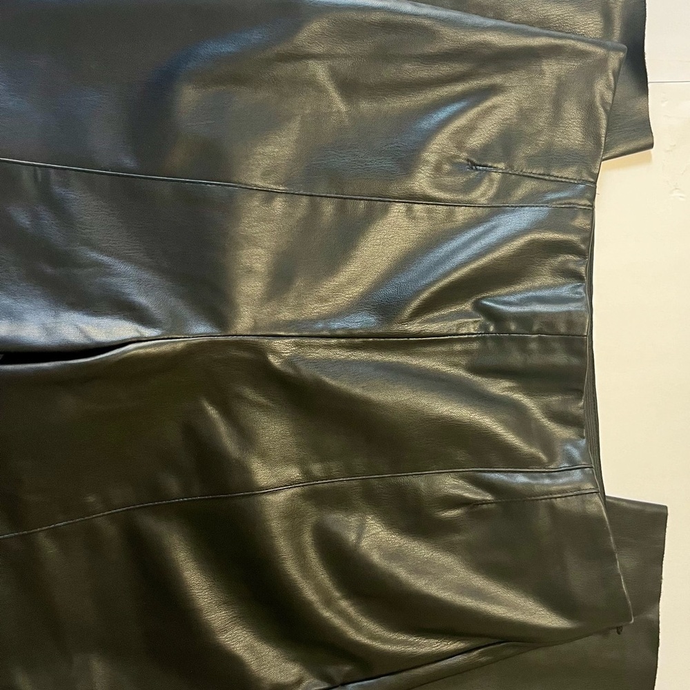 Zara Black Women Faux Leather Trousers (XL) with elastic waist - Picture 10 of 10